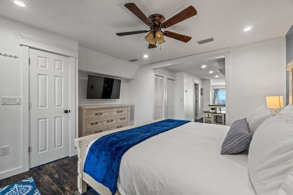 Newly Remodeled Beachfront Townhome - Sleeps 14 Panama City Beach Eksteriør bilde
