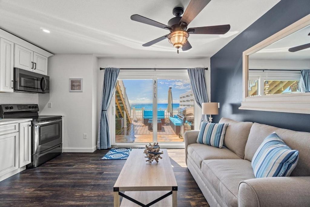 Newly Remodeled Beachfront Townhome - Sleeps 14 Panama City Beach Eksteriør bilde