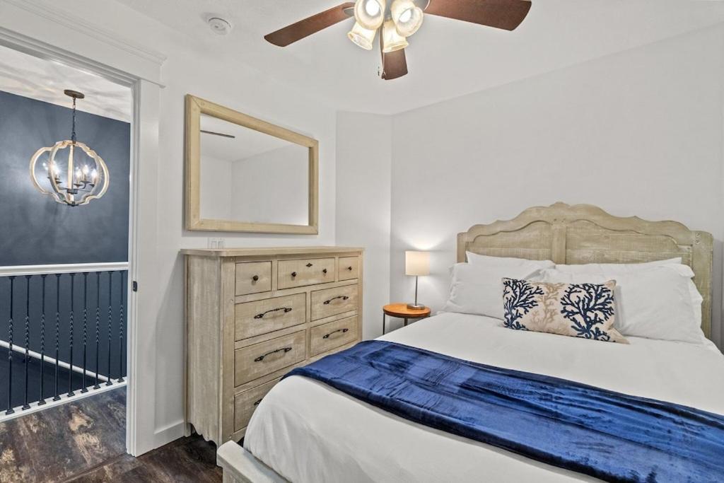 Newly Remodeled Beachfront Townhome - Sleeps 14 Panama City Beach Eksteriør bilde
