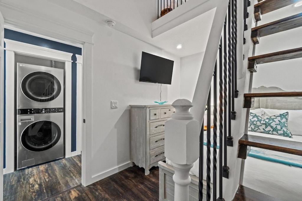 Newly Remodeled Beachfront Townhome - Sleeps 14 Panama City Beach Eksteriør bilde